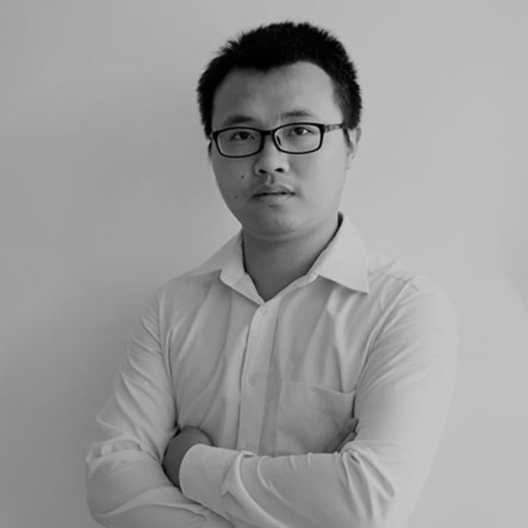 设 计 师