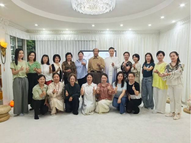 【女企业家俱乐部系列活动】“国学润心・疗愈赋能” 产融会2026首场女企业家俱乐部公益活动成功举行！